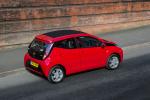 Toyota Aygo x-wave 5-Door 2015 года (UK)